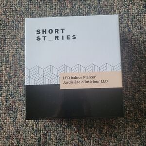 Short stories LED indoor planter